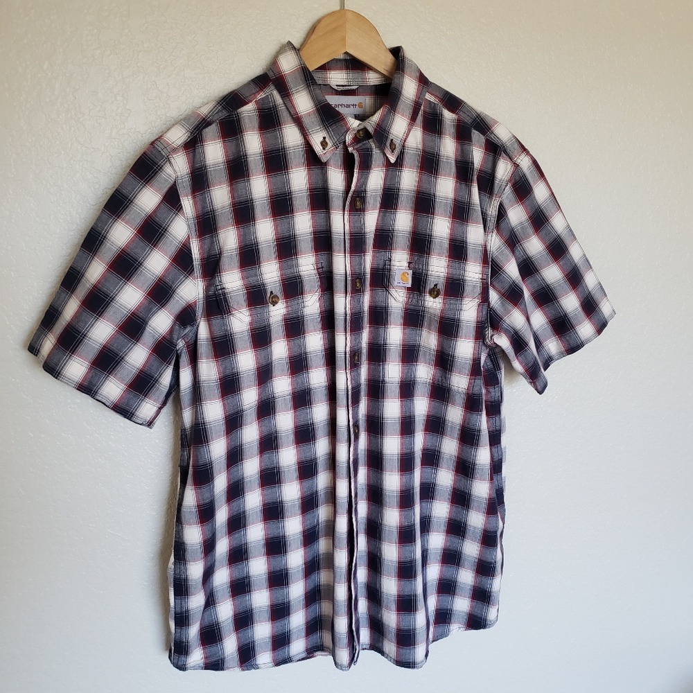 Carhartt short sleeve button down. Men's Large